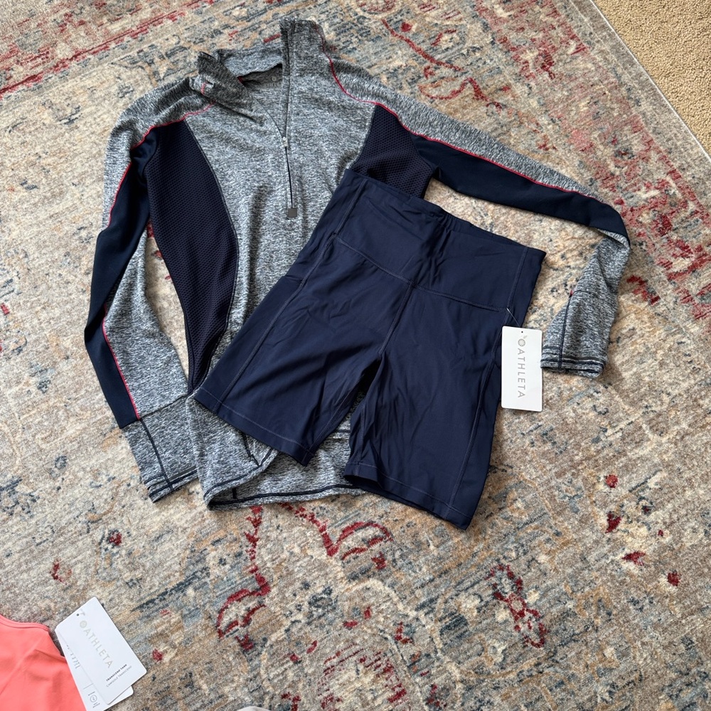 Athleta ultimate stash 7” pocket Navy High-Waisted Shorts - Picture 8 of 9